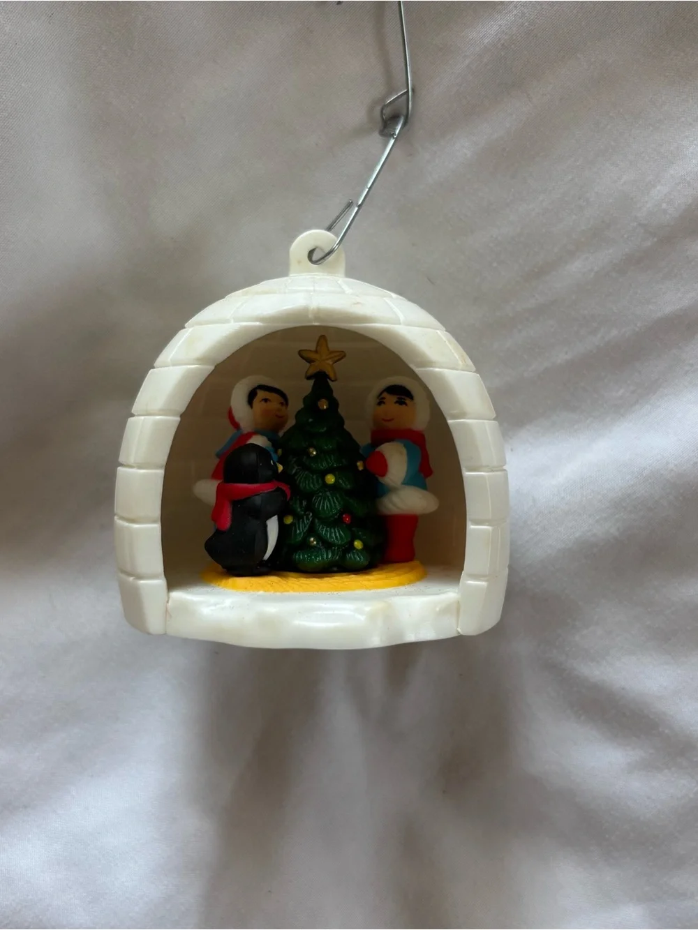 Avon White “Winter Fun”Igloo Ornament with Green Tree and Two Children